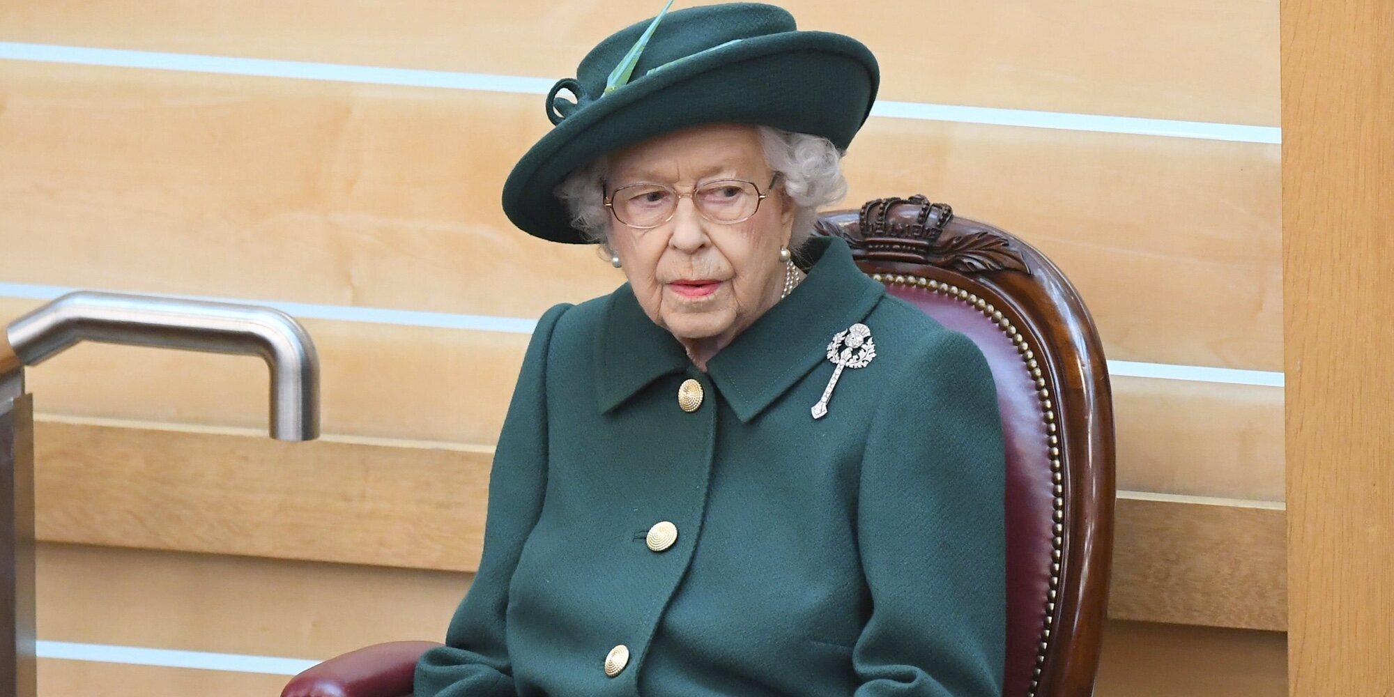La Reina Isabel cancela su viaje a Irlanda del Norte por consejo médico