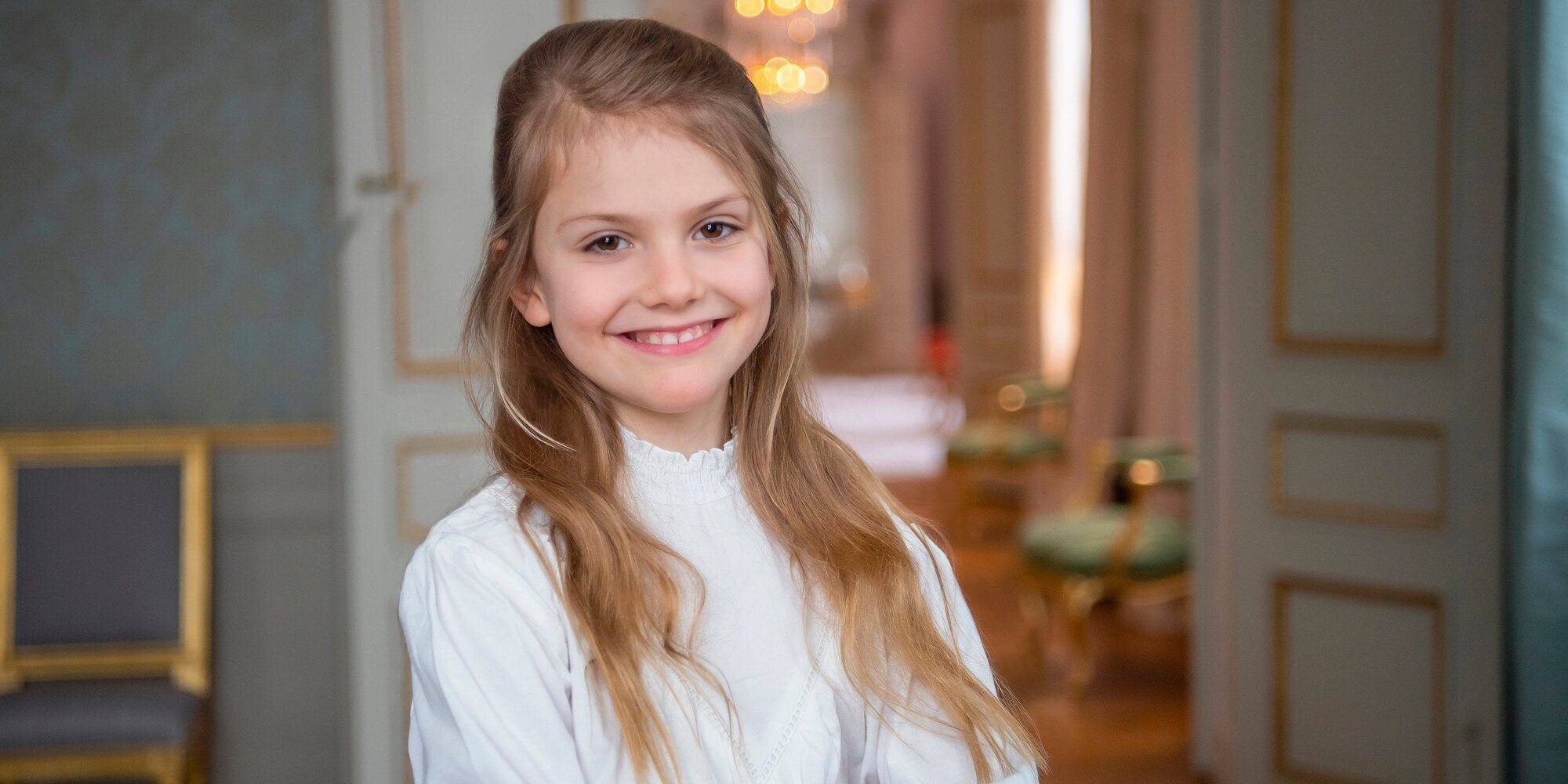 Estela de Suecia podrá reinar si se casa con una mujer
