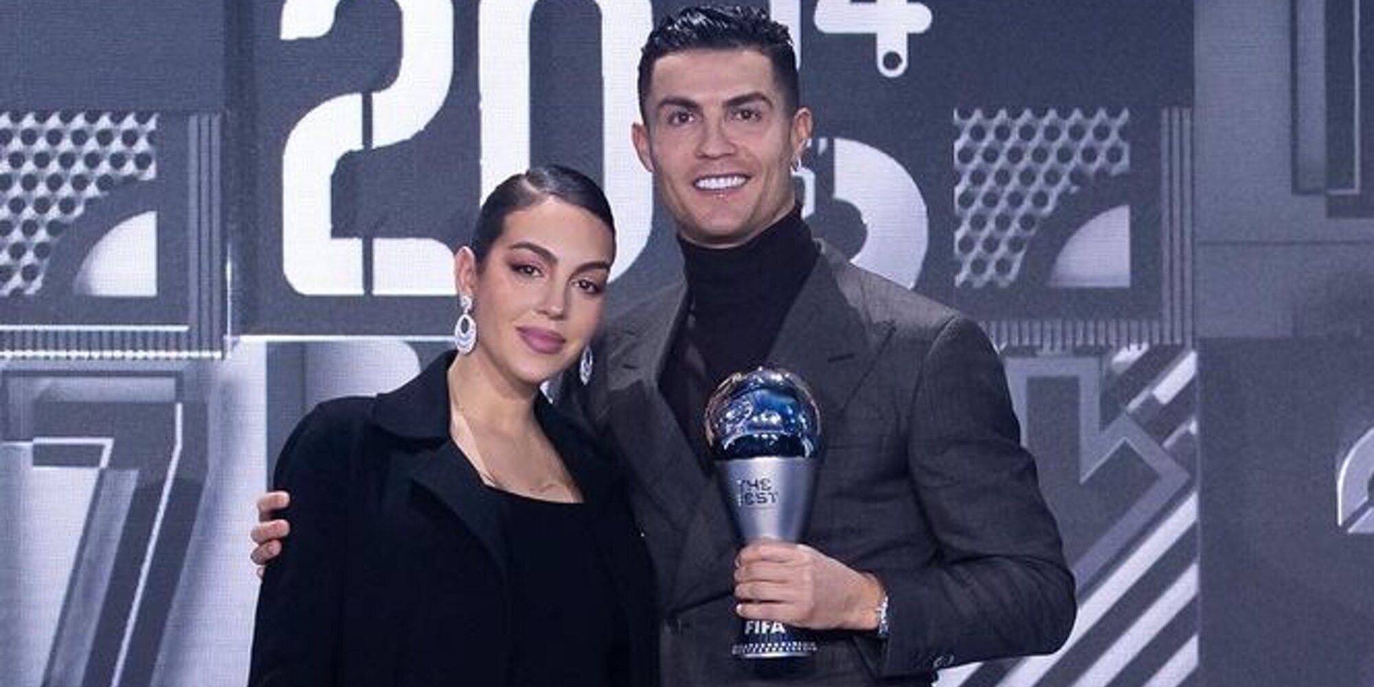 Georgina Rodríguez presume de embarazo con Cristiano Ronaldo en los Premios The Best 2021