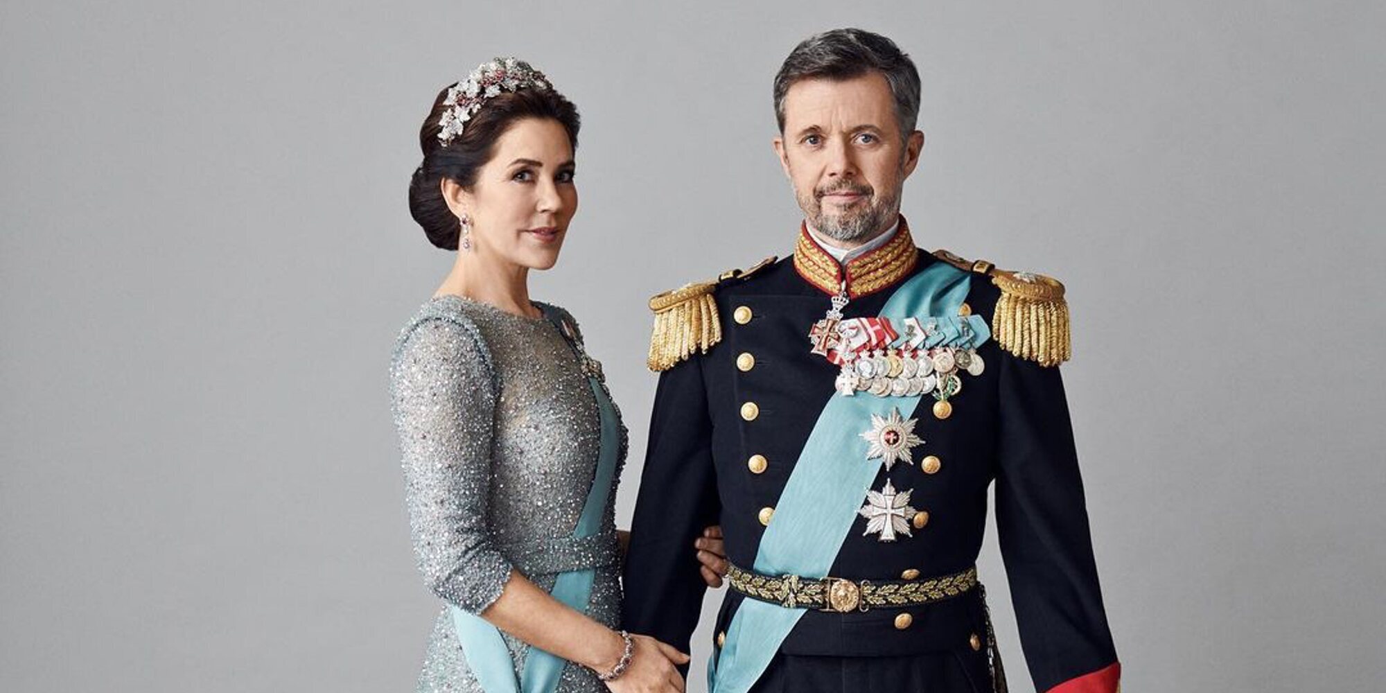 El espectacular posado de Federico y Mary de Dinamarca por el 50 cumpleaños de la Princesa