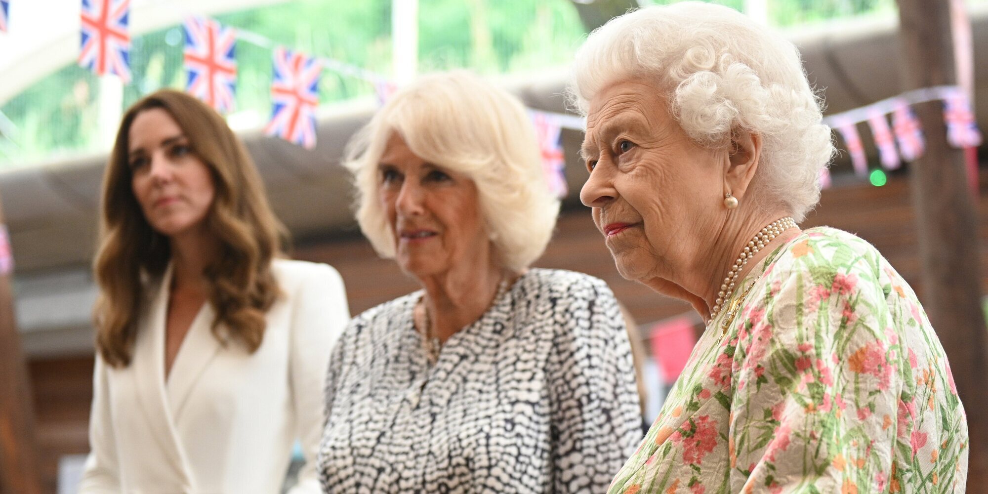 La Reina Isabel elige a Camilla Parker como sucesora de un patronato que había entregado a Meghan Markle