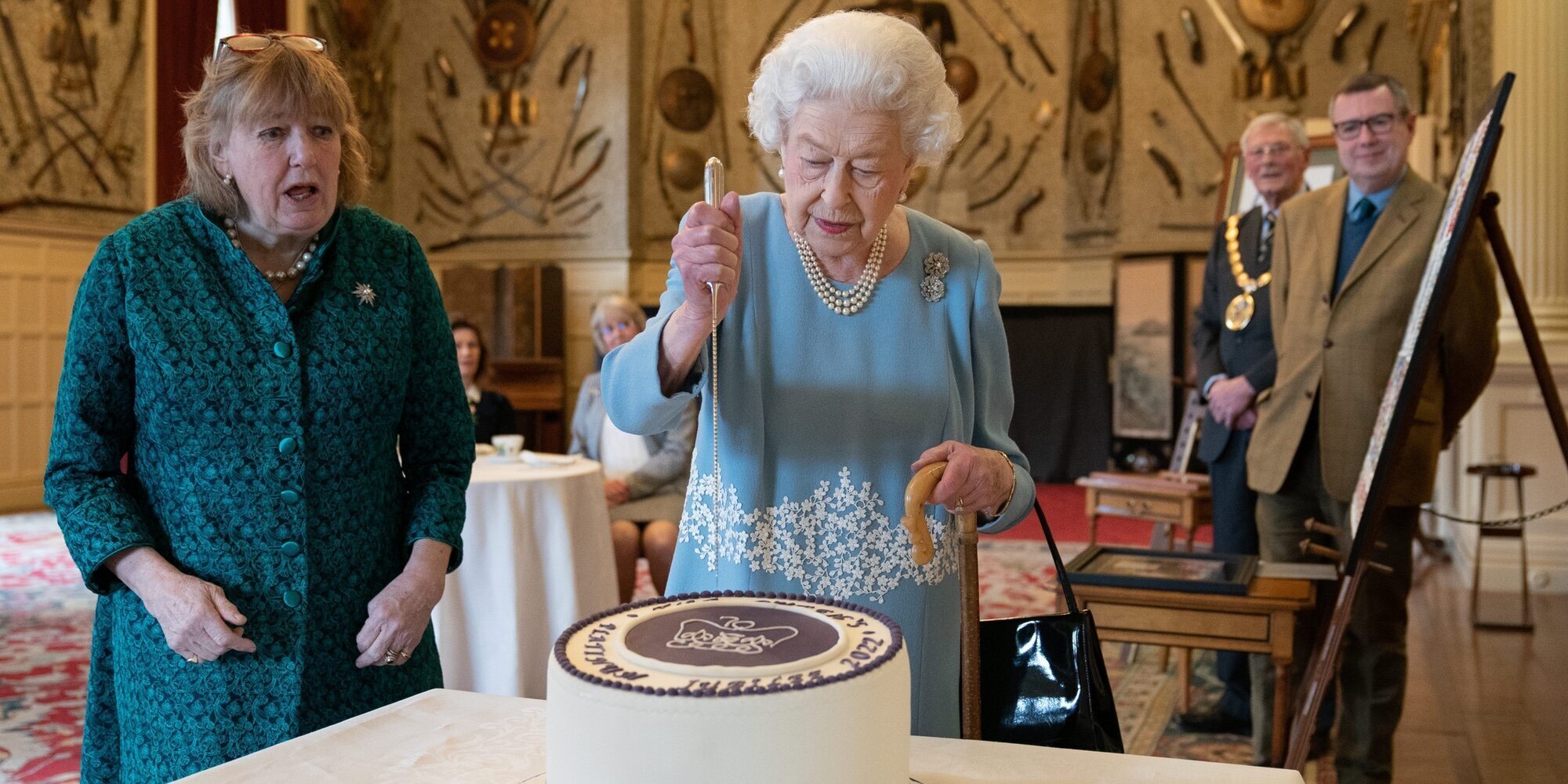 La Reina Isabel, la perfecta anfitriona durante la víspera del 70 aniversario de su llegada al trono