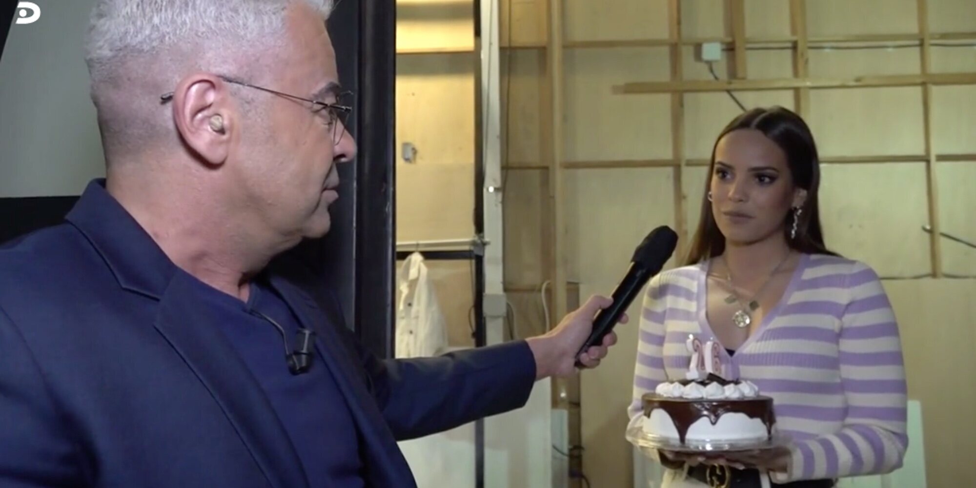 Jorge Javier Vázquez sorprende a Gloria Camila Ortega con una tarta el día de su cumpleaños