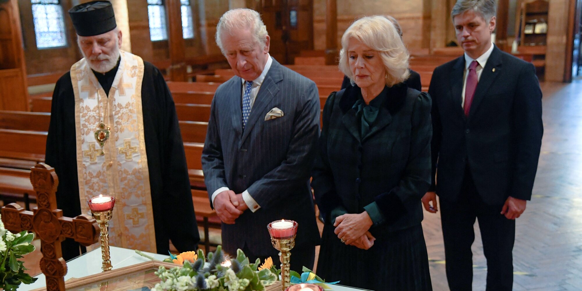 El Príncipe Carlos y Camilla Parker, al lado de los ucranianos tras la invasión de Rusia