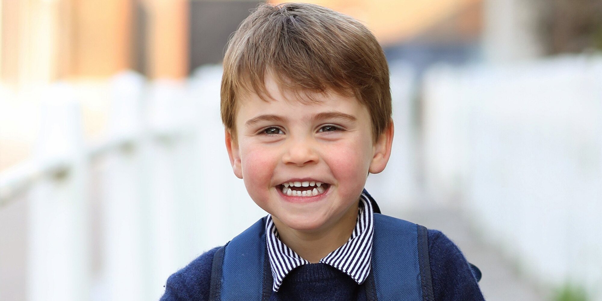 Los Duques de Cambridge celebran el cuarto cumpleaños del Príncipe Luis con unas fotografías inéditas