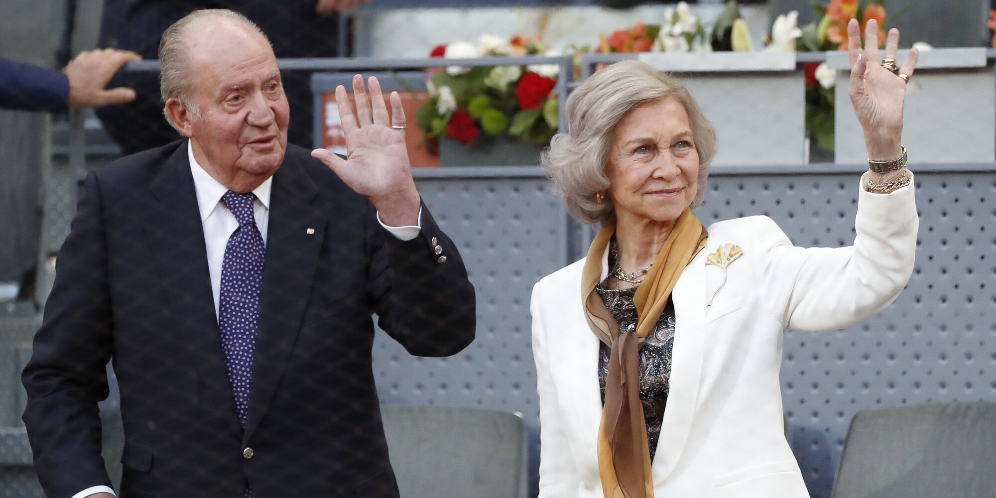 La Casa Real confirma que el Rey Juan Carlos se reencontrará con la Reina Sofía en su visita a España