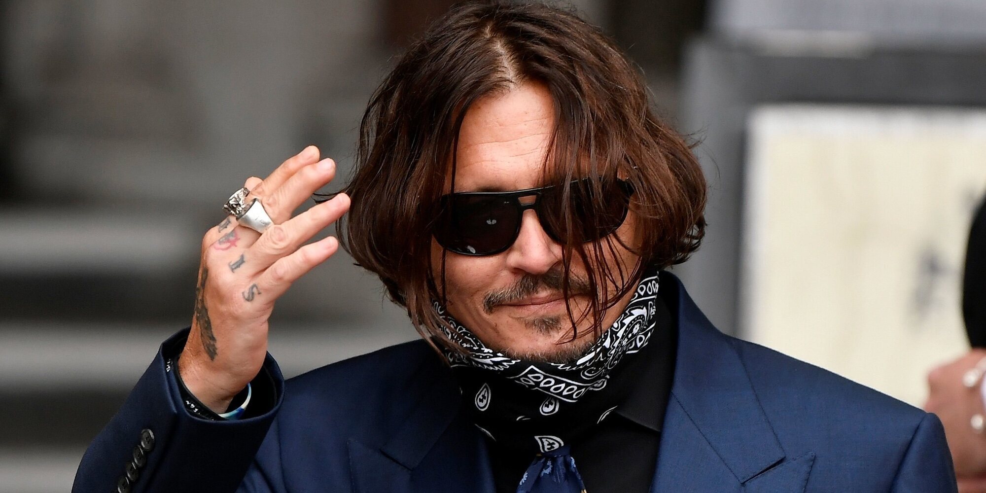 Johnny Depp aparece por sorpresa en el concierto de Jeff Beck en medio del juicio con Amber Heard