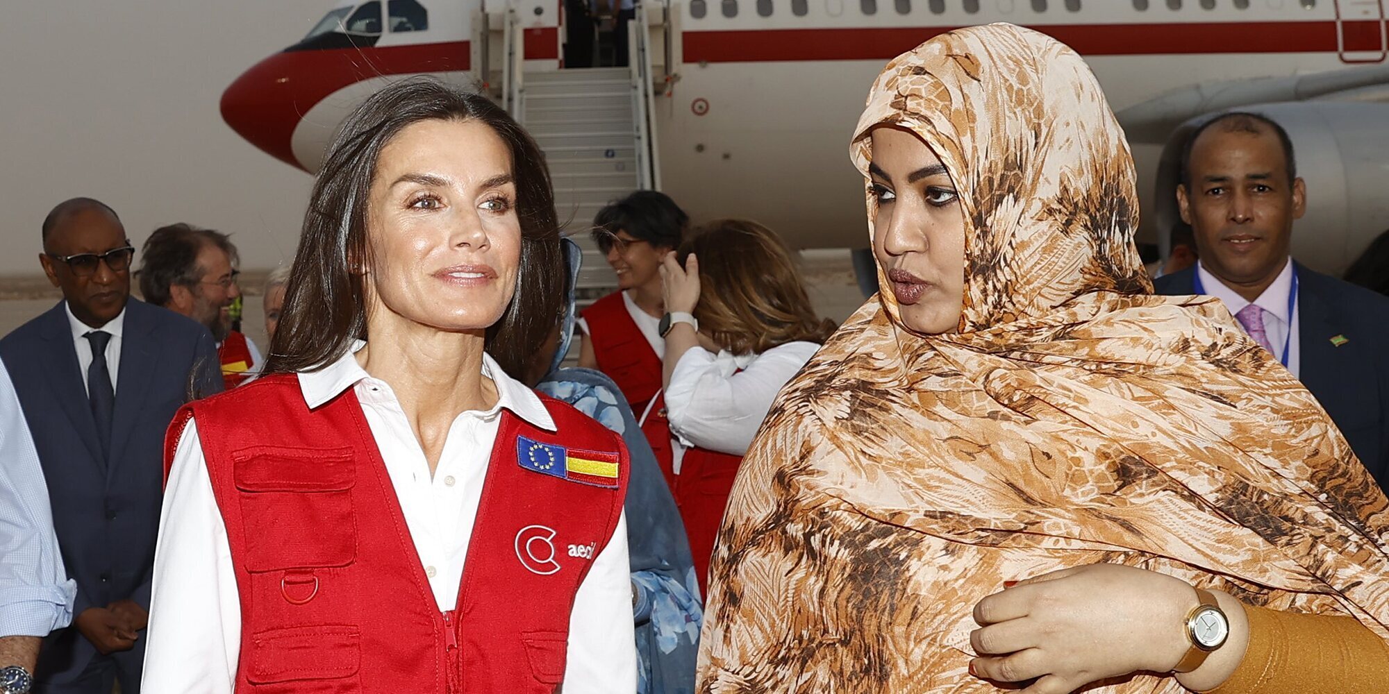 El viaje de cooperación de la Reina Letizia a Mauritania: sus visitas y una sorprendente tormenta de arena