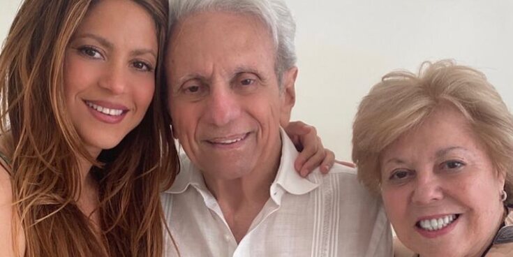 El padre de Shakira recibe el alta tras sufrir una caída