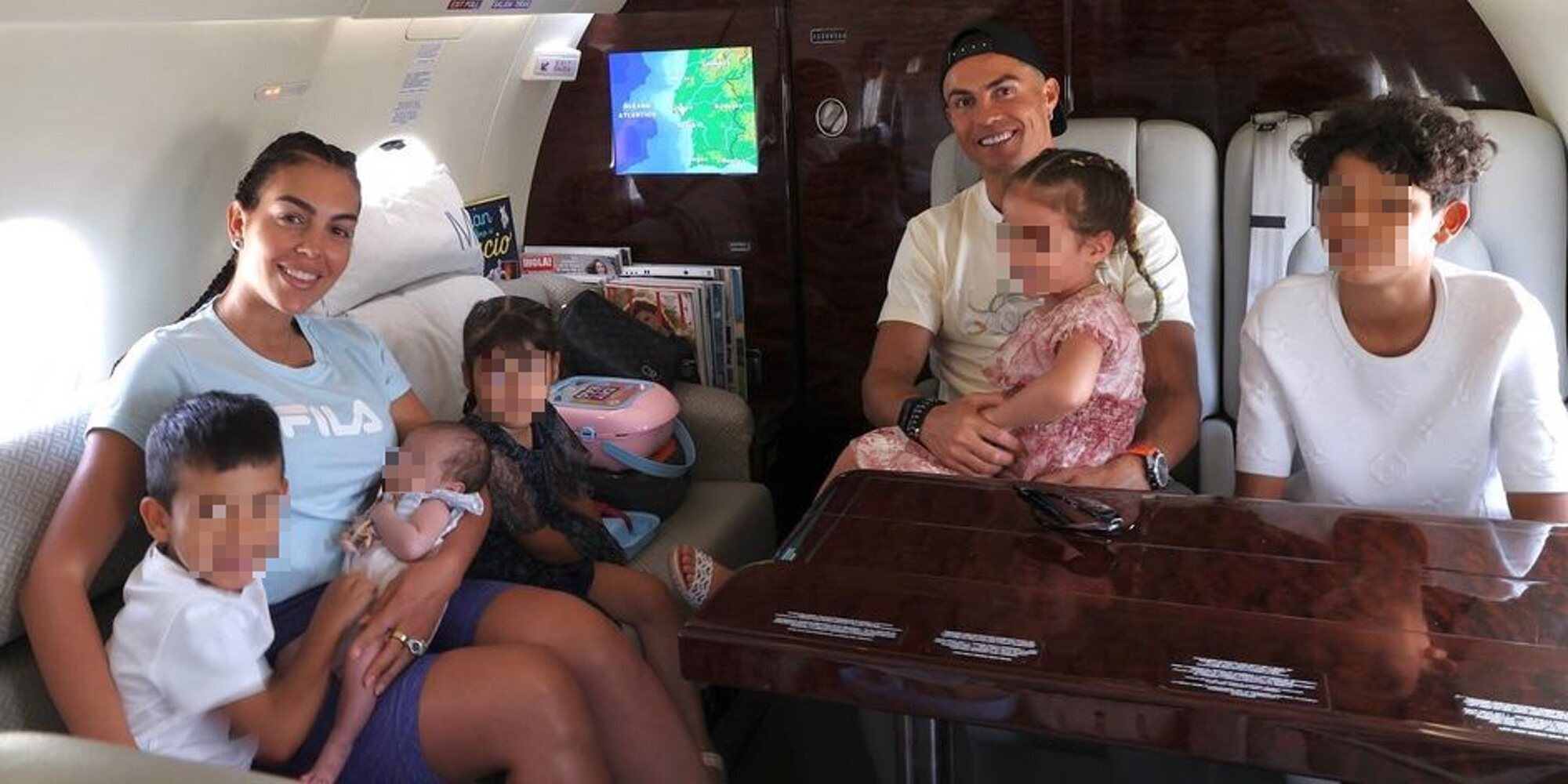 Las primeras vacaciones de Cristiano Ronaldo y Georgina Rodríguez con Bella Esmeralda