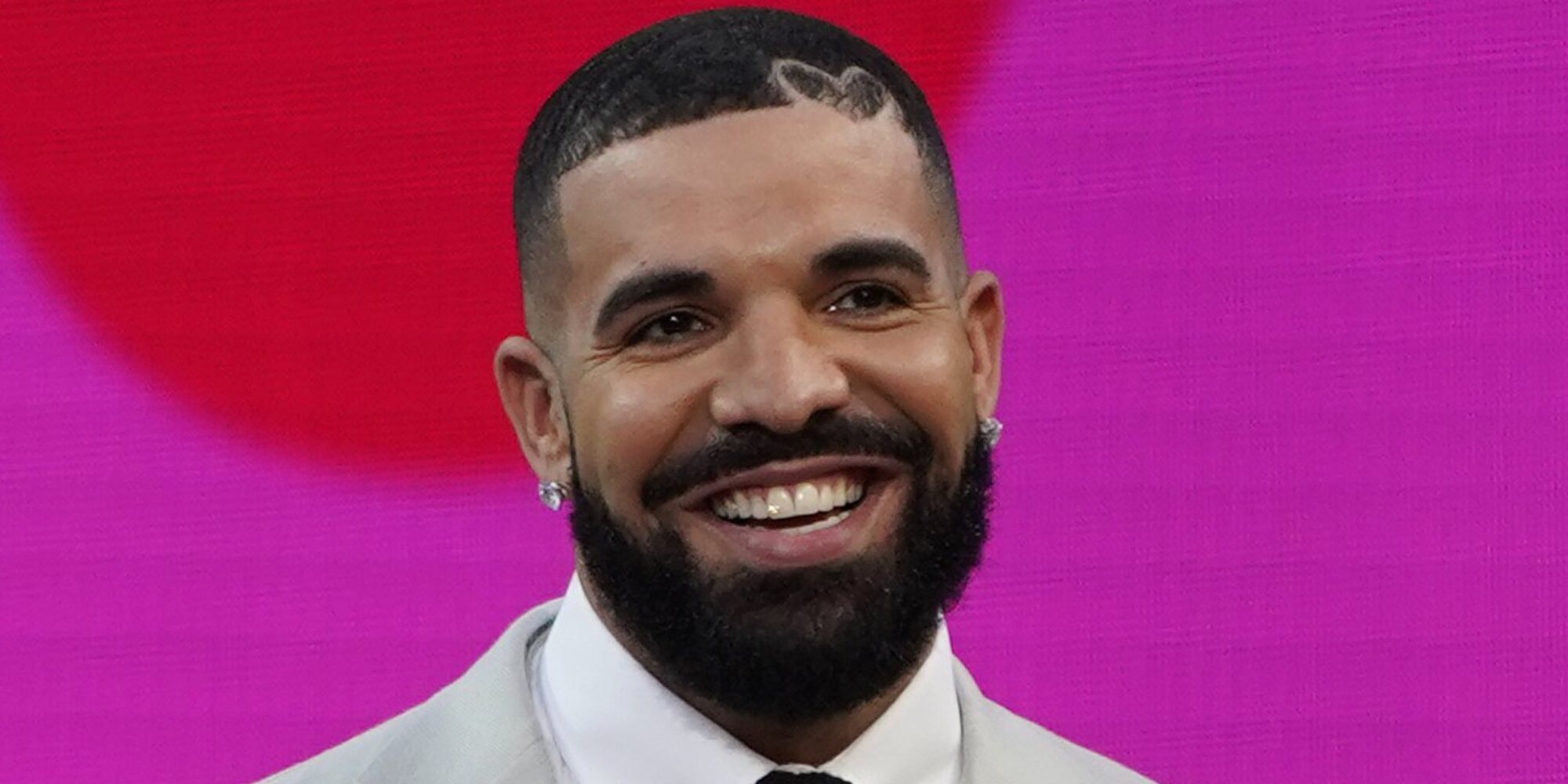 La reacción Drake a las críticas por sus vuelos de menos de 20 minutos en su avión privado