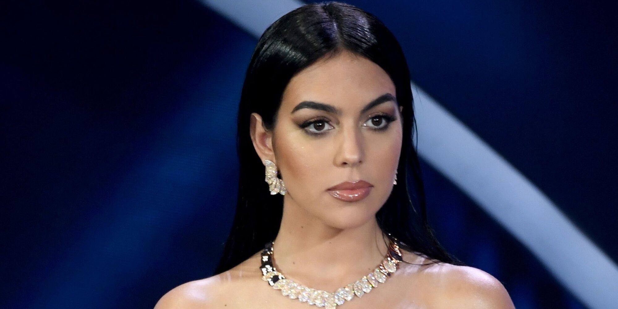 Georgina Rodríguez, vestida por valor de más de dos millones de euros para dar una vueltecita