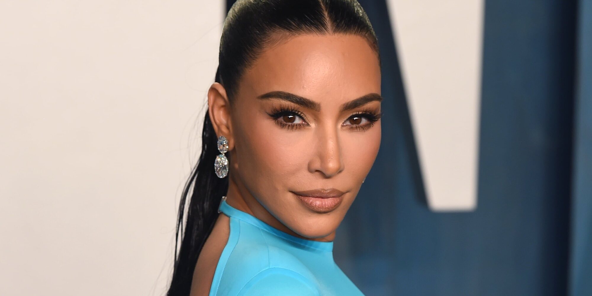 Salen a la luz documentos que demuestran las millonarias ganancias que generó el vídeo sexual de Kim Kardashian y Ray-J