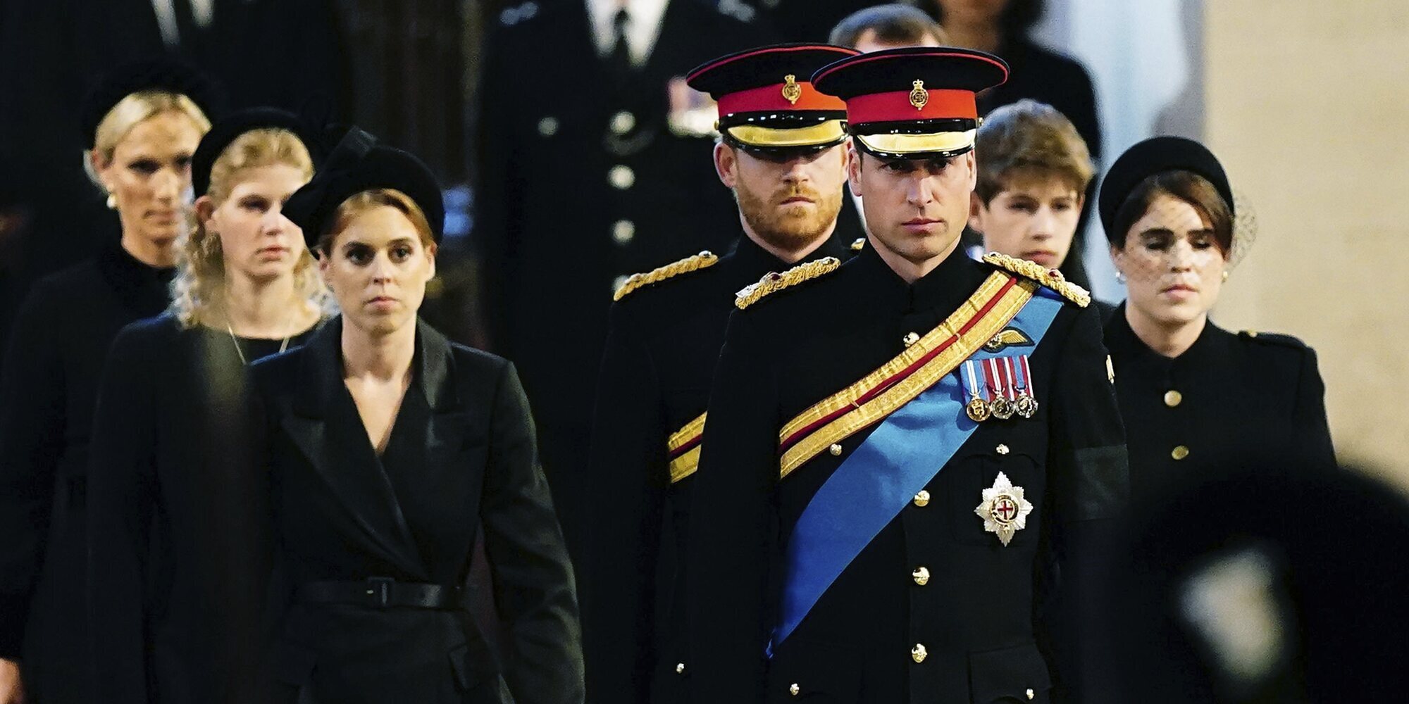 Los ocho nietos de la Reina Isabel, unidos en la vigilia en su honor antes del funeral de Estado