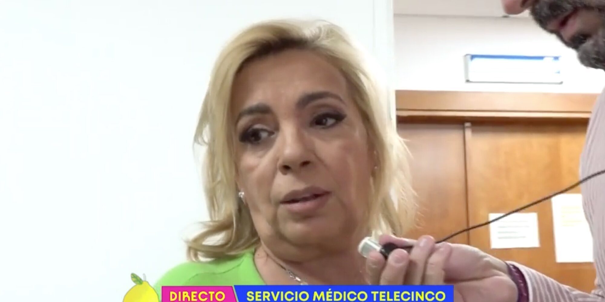 Carmen Borrego, atendida por el servicio médico tras sufrir un dolor en el pecho al conocer que su tema iba en la escaleta