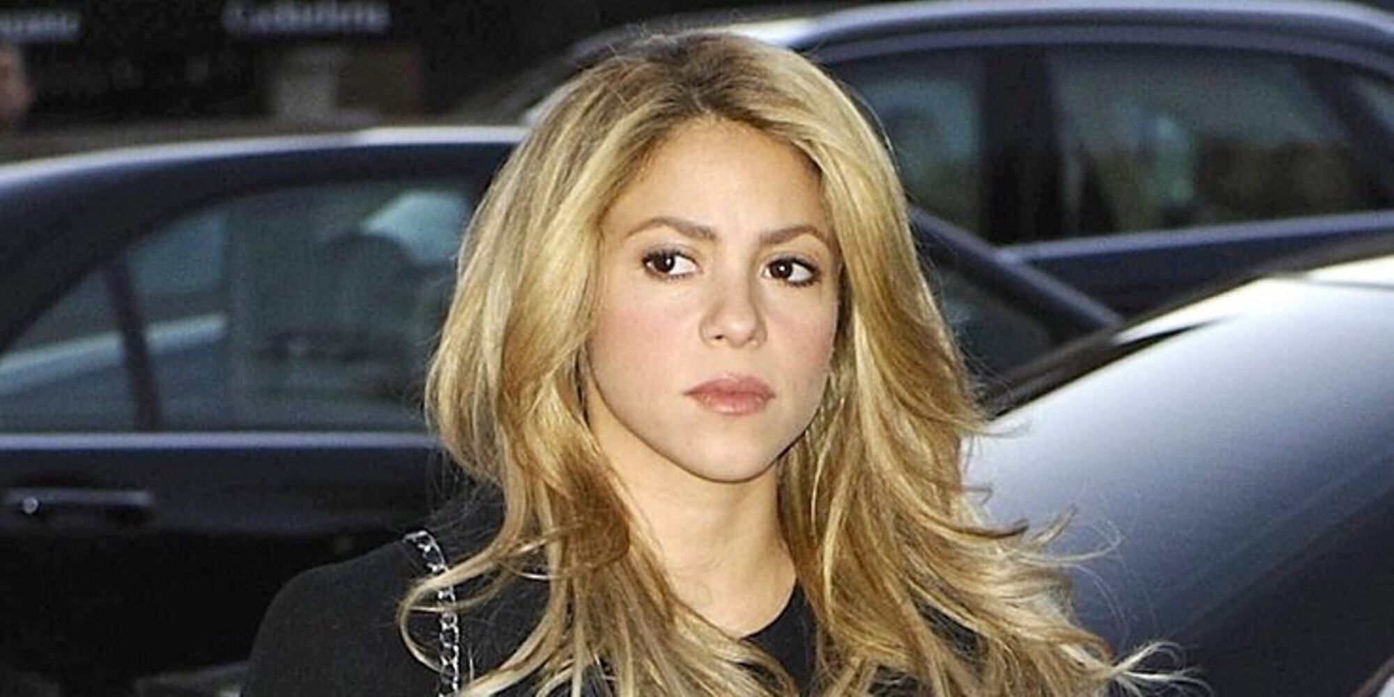 Shakira desalojó la casa familiar de Barcelona por petición del padre de Piqué: "Le dieron un plazo"