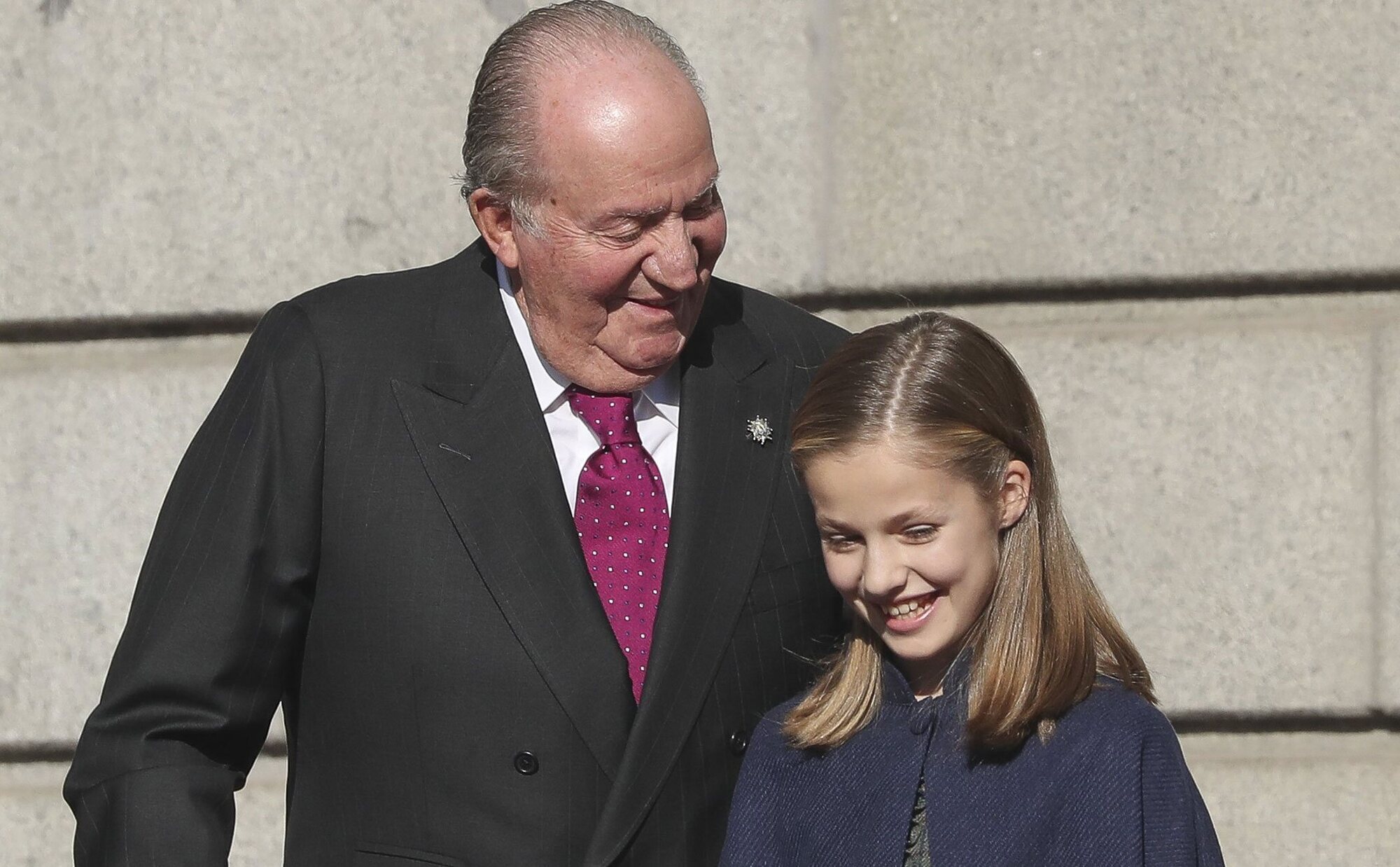 Los gestos del Rey Juan Carlos con la Princesa Leonor y el acontecimiento de la Princesa de Asturias al que ha pedido asistir