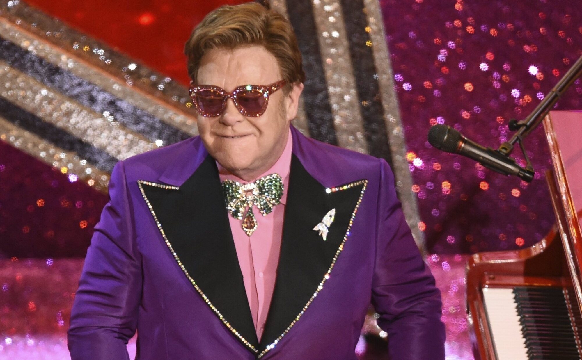 La tremenda caída que ha llevado a Elton John a ingresar en el hospital en Niza