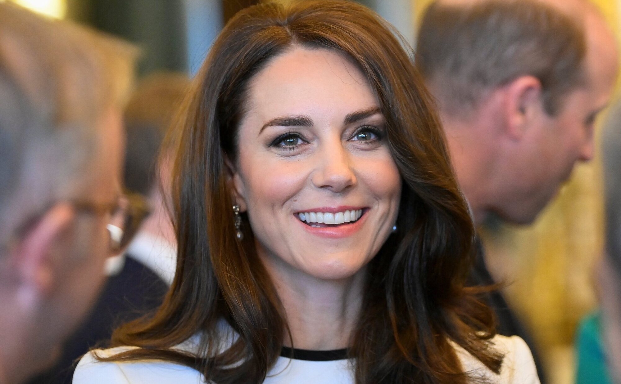 Kate Middleton habría sido inducida al coma por problemas en el posoperatorio
