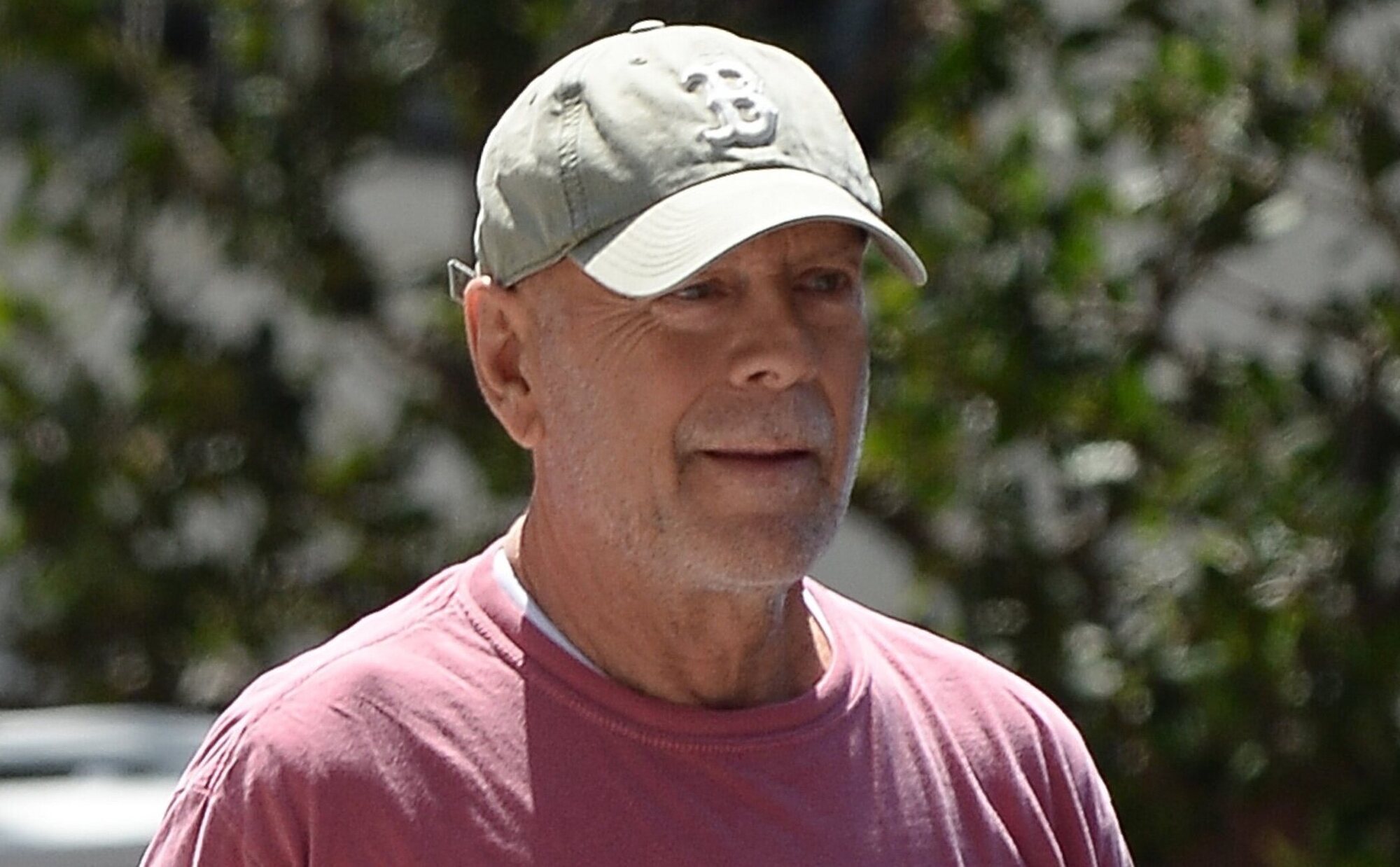Bruce Willis reaparece en el 30 cumpleaños de su hija Tallulah mientras su enfermedad avanza