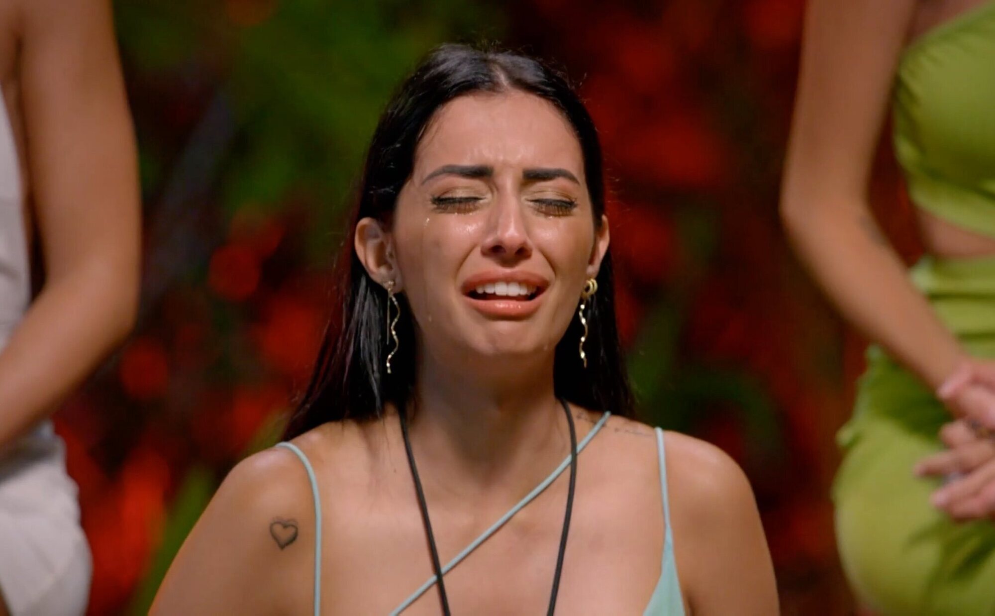 Marieta la lía con todo el mundo en 'LIDLT 7' y asalta por sorpresa Villa Playa: "No me merezco esto"