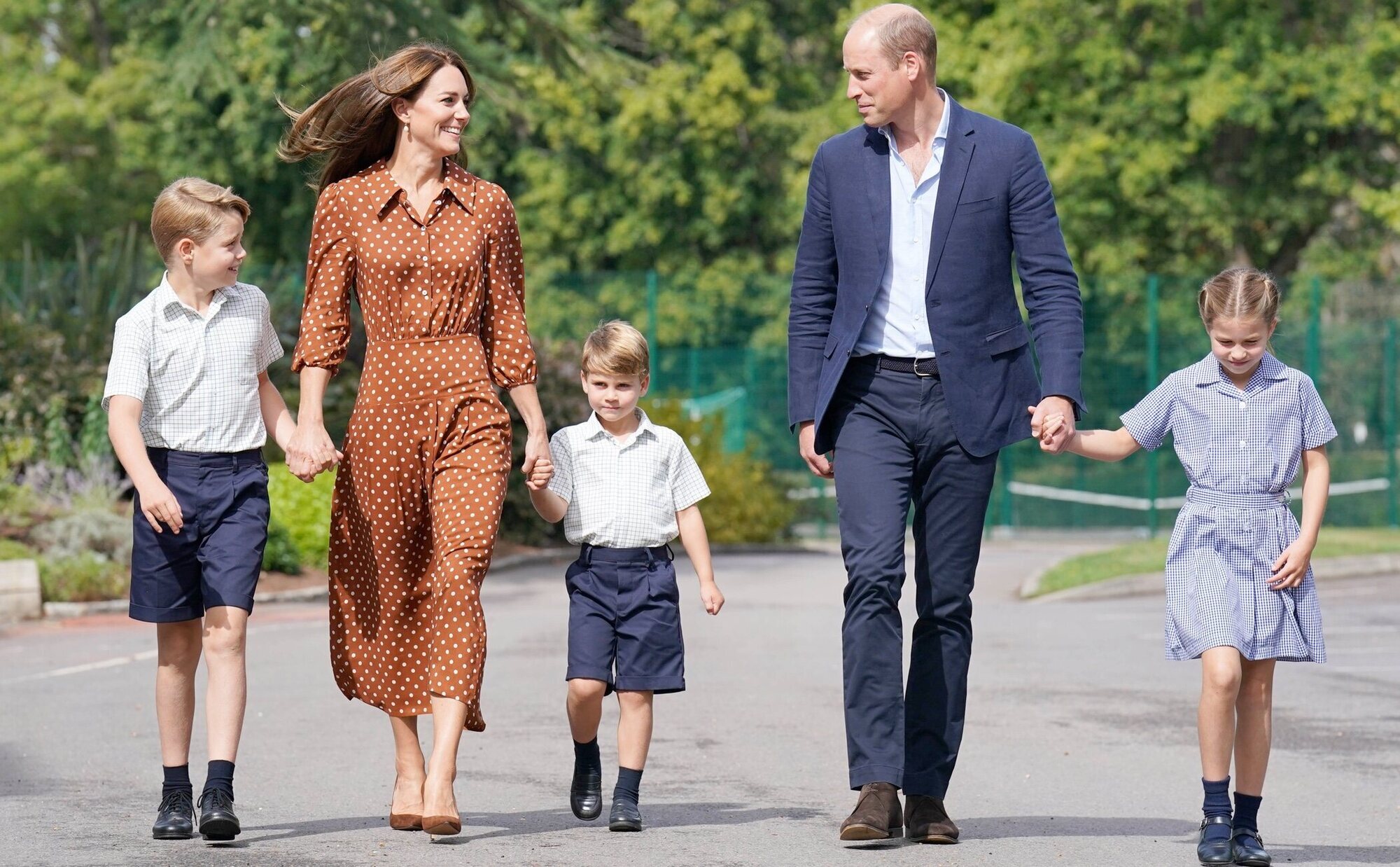 El detalle del Príncipe Guillermo con Kate Middleton y sus hijos en su visita oficial a su lugar de veraneo favorito