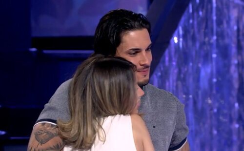 Alejandra Rubio y Carlo Costanzia, juntos por primera vez en televisión: una sorpresa y palabras de amor