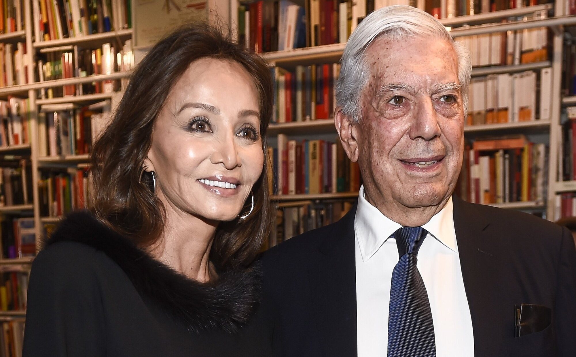 La ruptura de Isabel Preysler y Mario Vargas Llosa, al detalle en un libro sobre la vida de la socialité