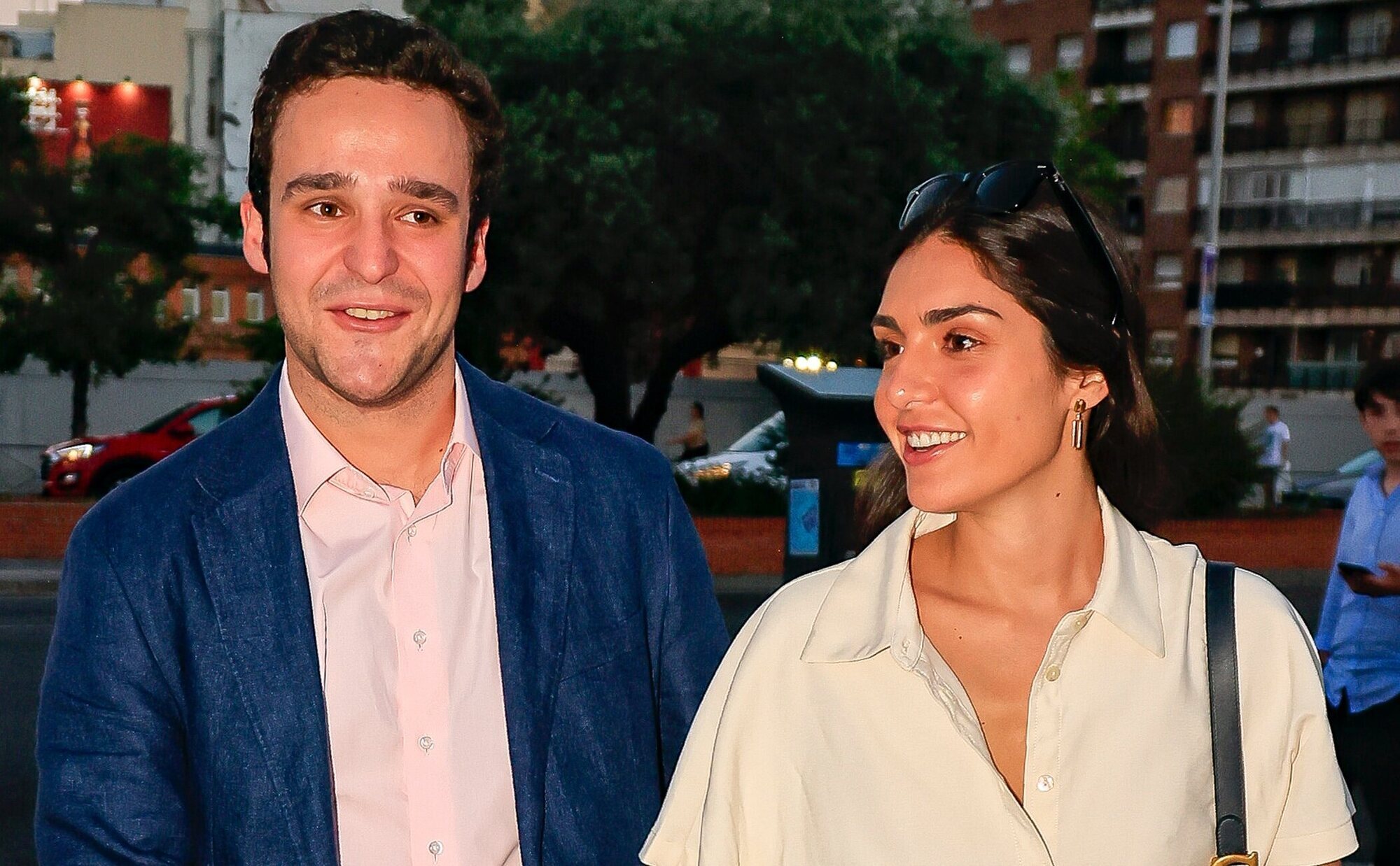 Froilán disfruta de los toros en Las Ventas con su amiga Belén Perea y aclara si está enamorado