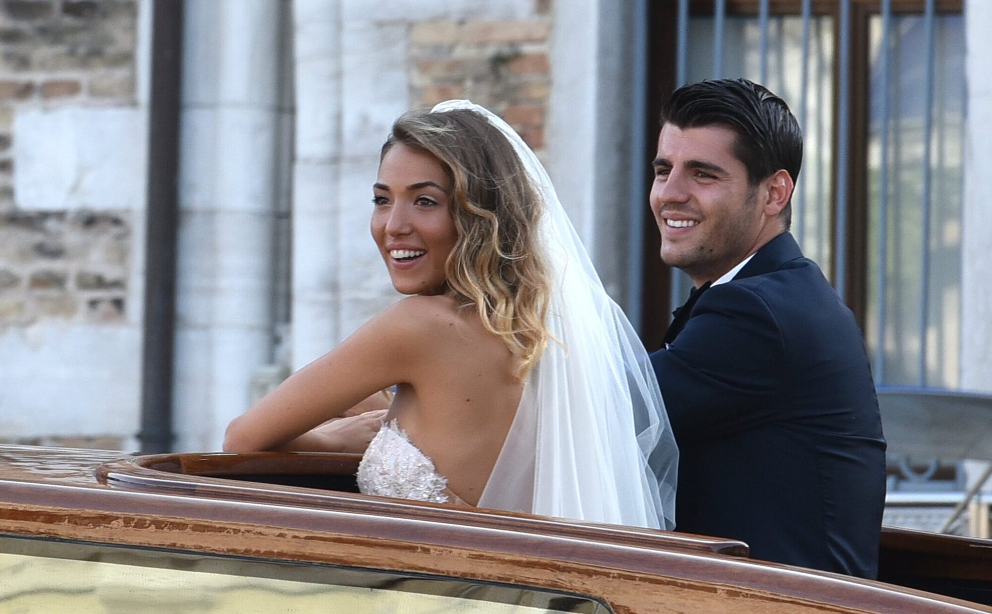 Así ha sido la historia de amor de Álvaro Morata y Alice Campello: flechazo, boda, cuatro hijos y un momento muy grave