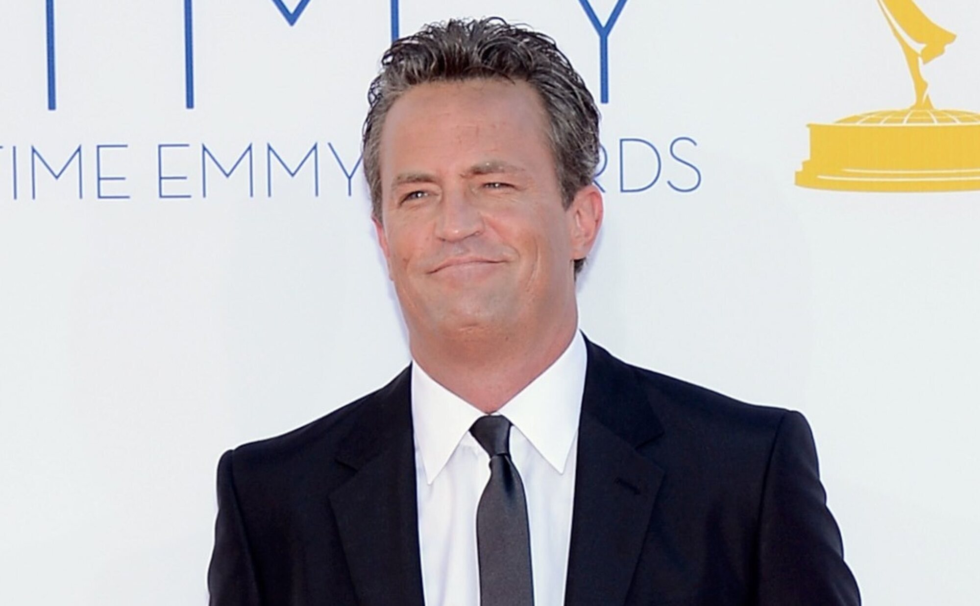 Detenidas cinco personas vinculadas con la muerte de Matthew Perry, entre ellas su asistente personal