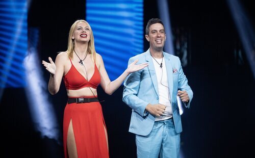 Vanessa y Javier protagonizan el primer 'edredoning' de 'Gran Hermano 2024'