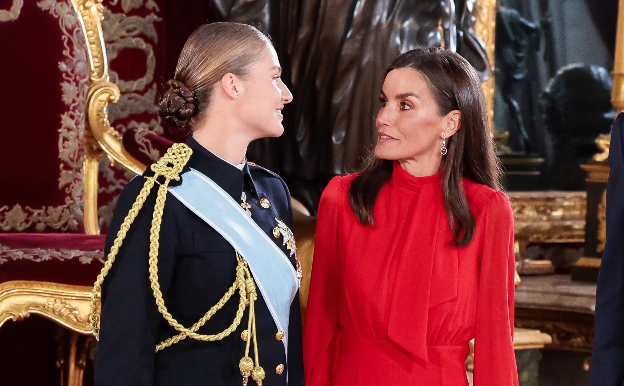 La complicidad de la Reina Letizia con la Princesa las hace protagonistas de la recepción del Día de la Hispanidad 2024