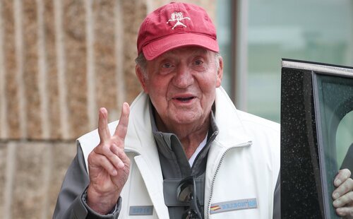 El Rey Juan Carlos negociaba las portadas de Bárbara Rey en Interviú: "Que le paguemos el doble que la última vez"