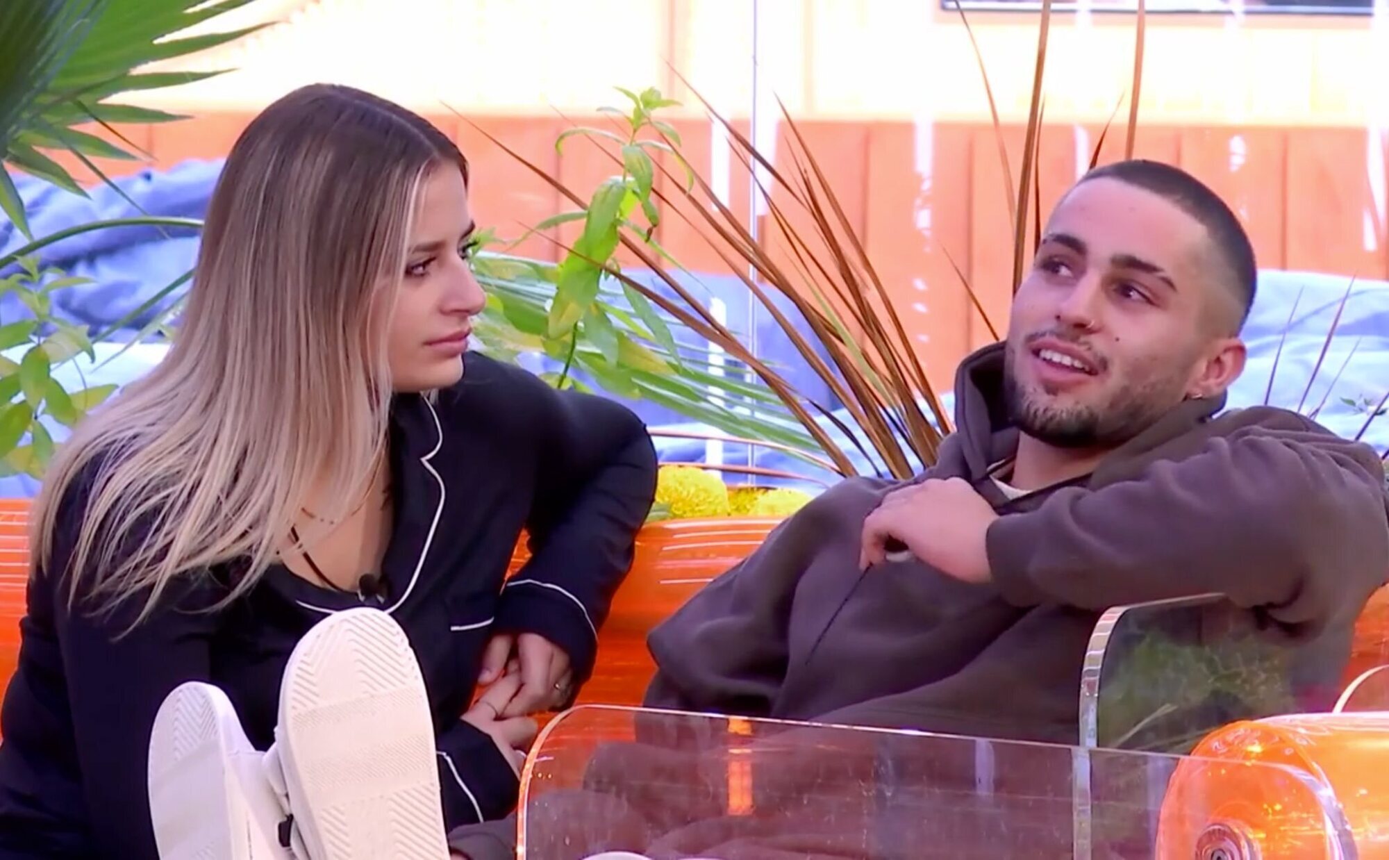 'GH 2024': Manu Vulcan y Laura dan un paso más en su relación debajo de las sábanas