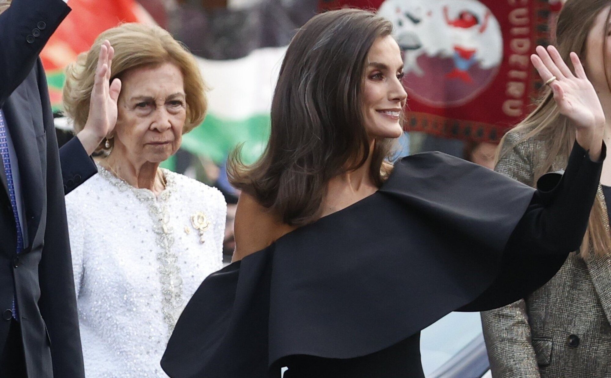 El inesperado gesto de la Reina Letizia a favor de la Reina Sofía en los Premios Princesa de Asturias 2024