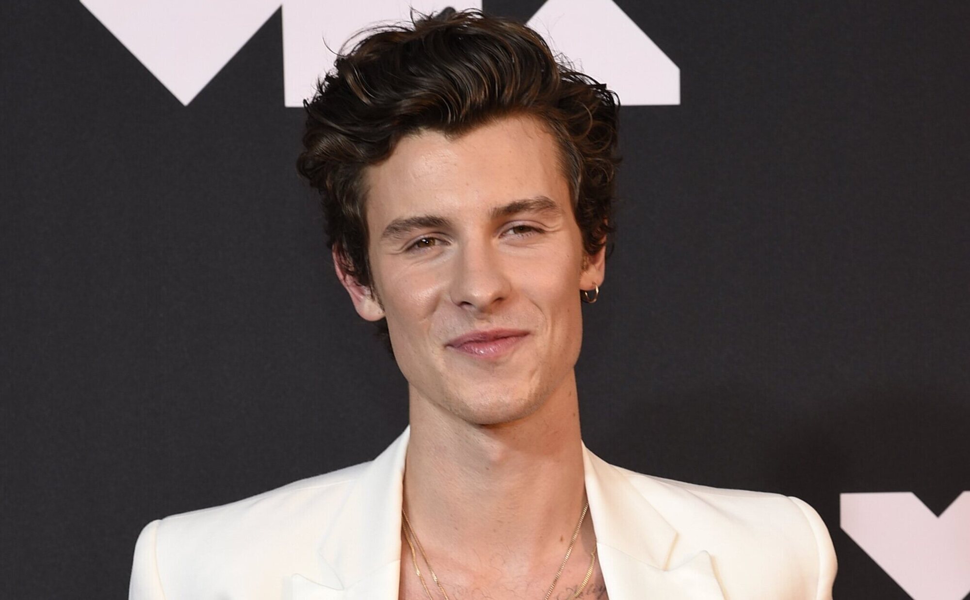 Shawn Mendes asegura estar "descubriendo" su sexualidad: "Estoy intentando ser valiente y permitirme sentir cosas"