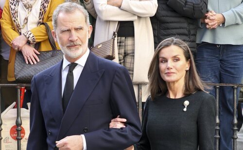 La llamada de los Reyes Felipe y Letizia a los afectados por la DANA en Valencia: "Están dispuestos a colaborar"