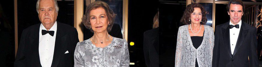 La Reina Sofía acude a los Premios ABC junto a José María Aznar, Ana Botella y Gallardón