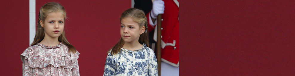 La inquietud y las preguntas de la Princesa Leonor y la solemnidad de la Infanta Sofía en su primer Día de la Hispanidad