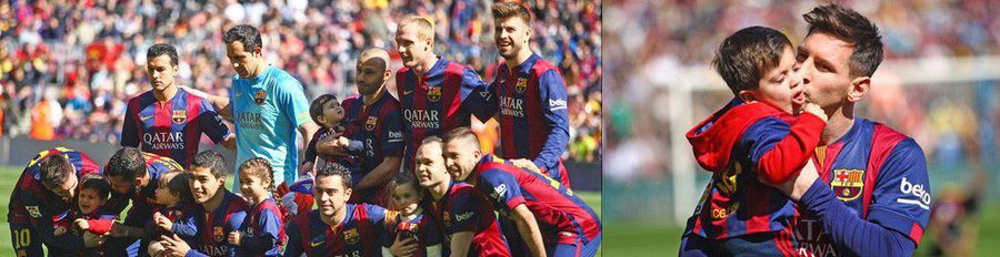 Los jugadores del Barça posan con sus hijos antes de enfrentarse al Rayo Vallecano