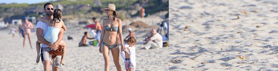 Alessandra Ambrosio se divierte de vacaciones en Ibiza con su marido y sus hijos