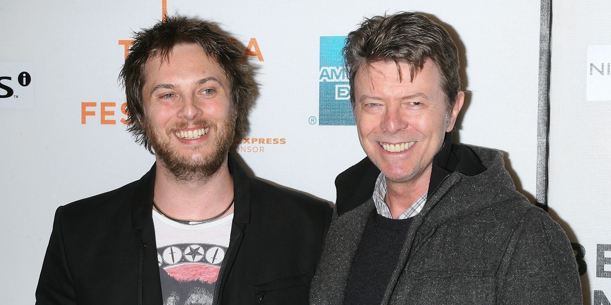 Duncan Jones, hijo de David Bowie, se convierte en padre seis meses después de la muerte del cantante