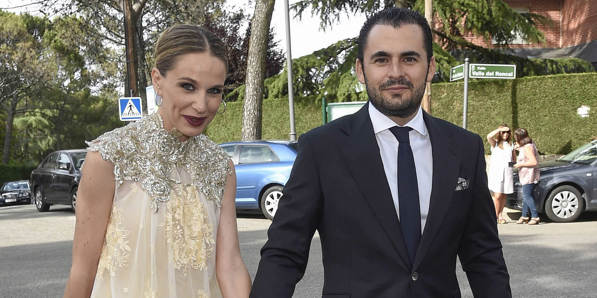 Emiliano Suárez y Carola Baleztena ('Al salir de clase') se han casado en secreto
