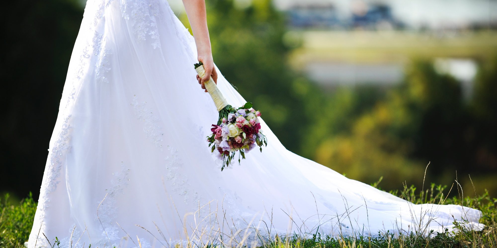 Conoce la historia de la mujer que vendió su vestido de novia en Ebay para pagarse el divorcio