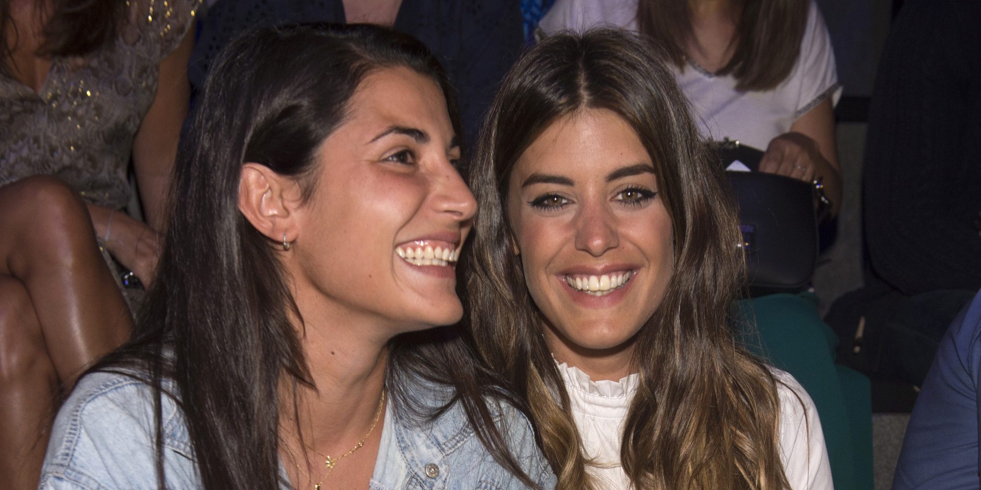 Dulceida y Alba Paul pasean su amor en la Madrid Fashion Week días después de su espectacular boda