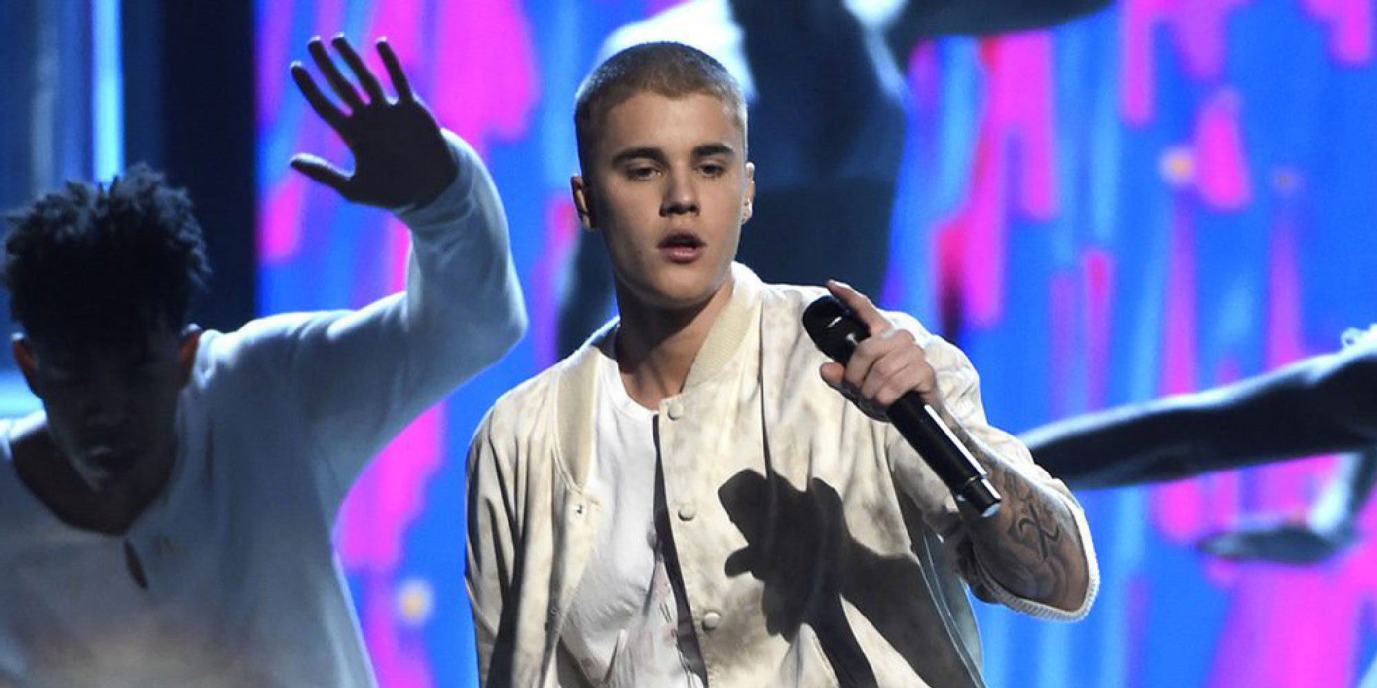 Justin Bieber manda callar a sus fans en pleno concierto: "¿Podéis no gritar a pleno pulmón?"