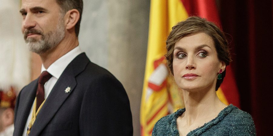 La Reina Letizia, protagonista involuntaria en el Congreso por su tensión y su moratón en la pierna
