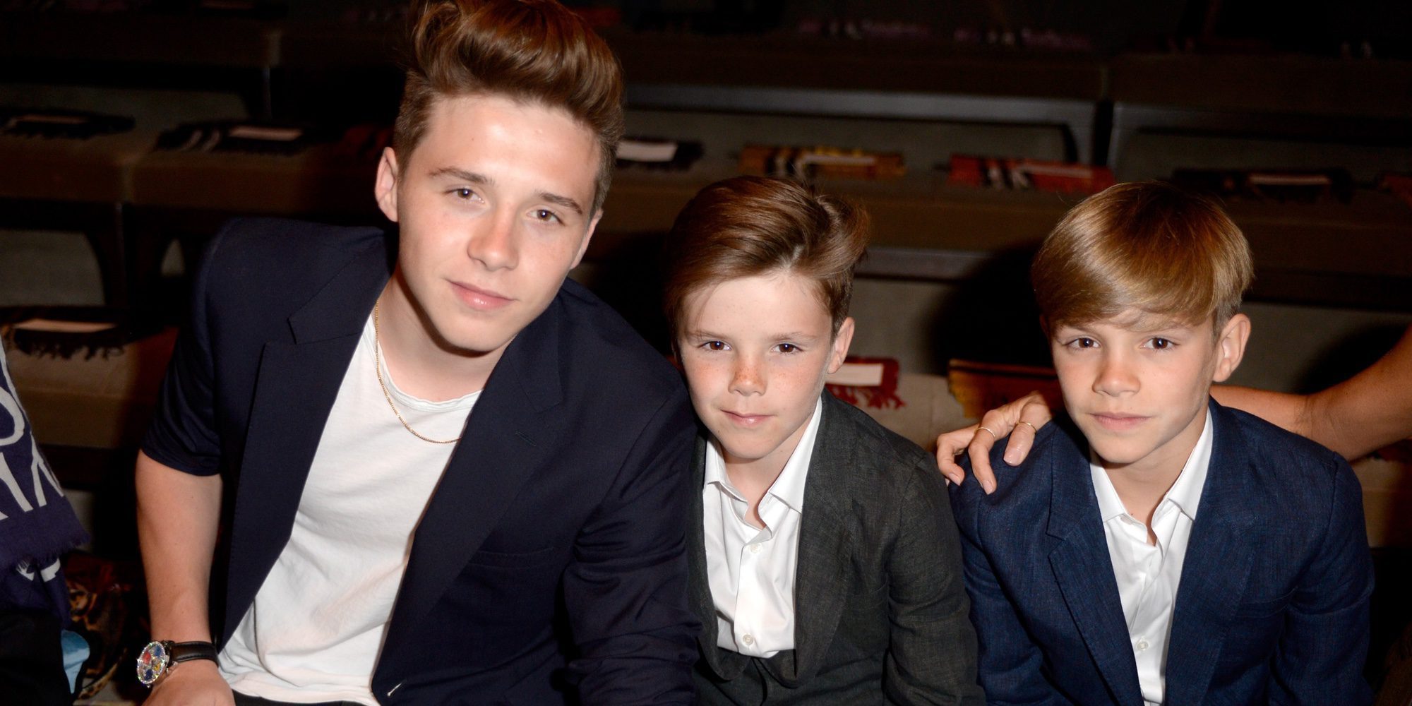 Romeo, Brooklyn y Harper apoyan a su hermano Cruz Beckham en su carrera como cantante