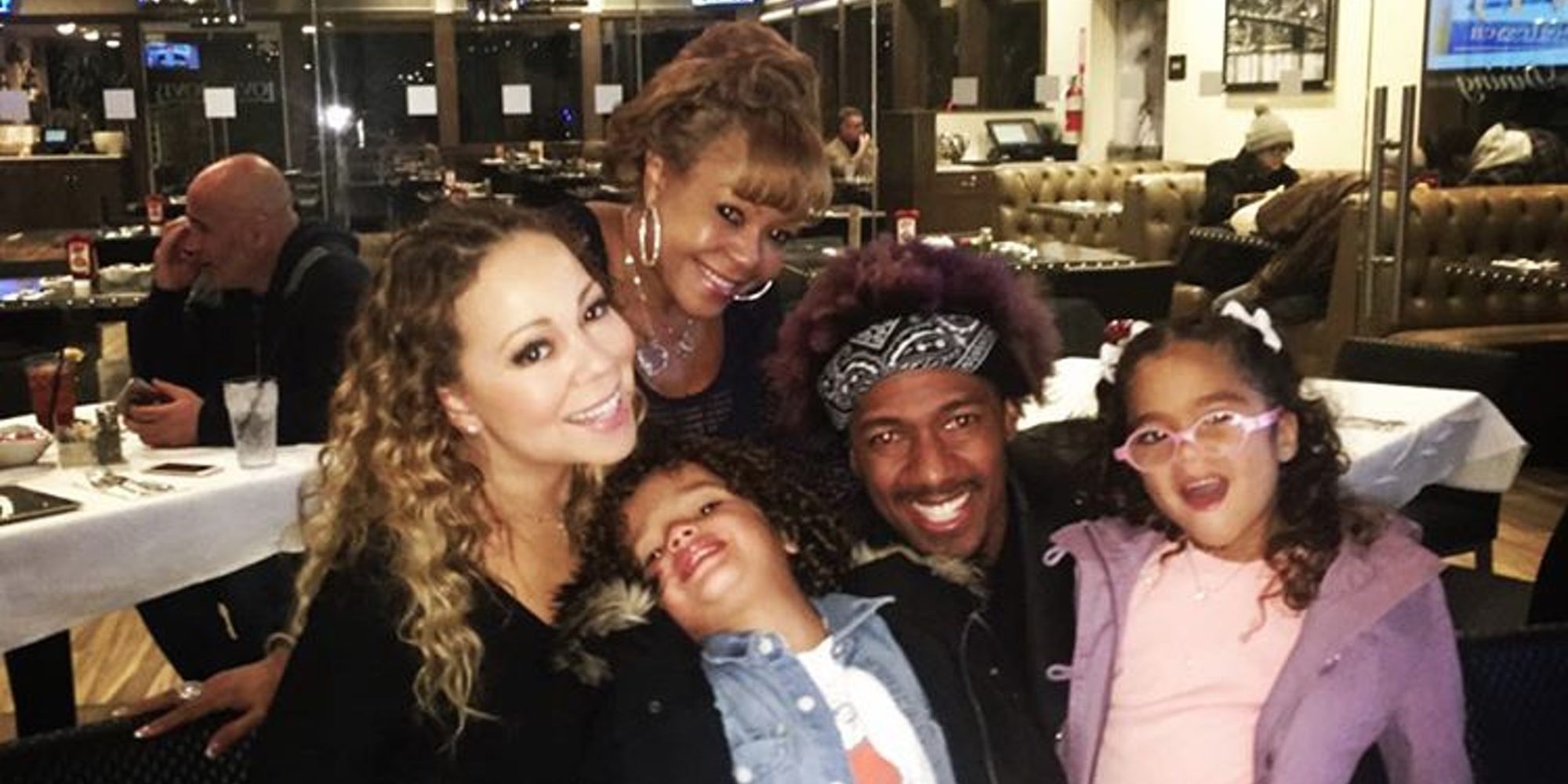 Mariah Carey se refugia en su ex Nick Cannon y sus hijos para superar su polémica actuación